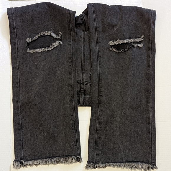 Princess Polly Jeans - Picture 3 of 6